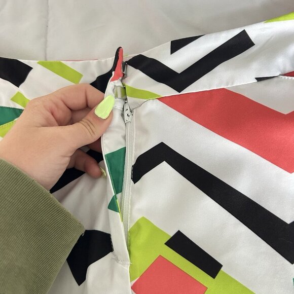 Tail White Label Womens 2 Skirt Skort Geometric Green Pink Golf Tennis Pockets - Picture 3 of 10